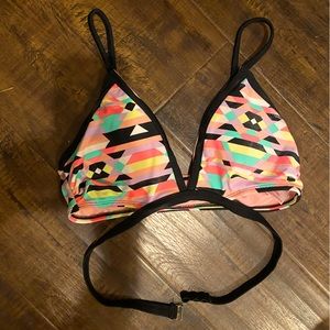 Bikini top geometric